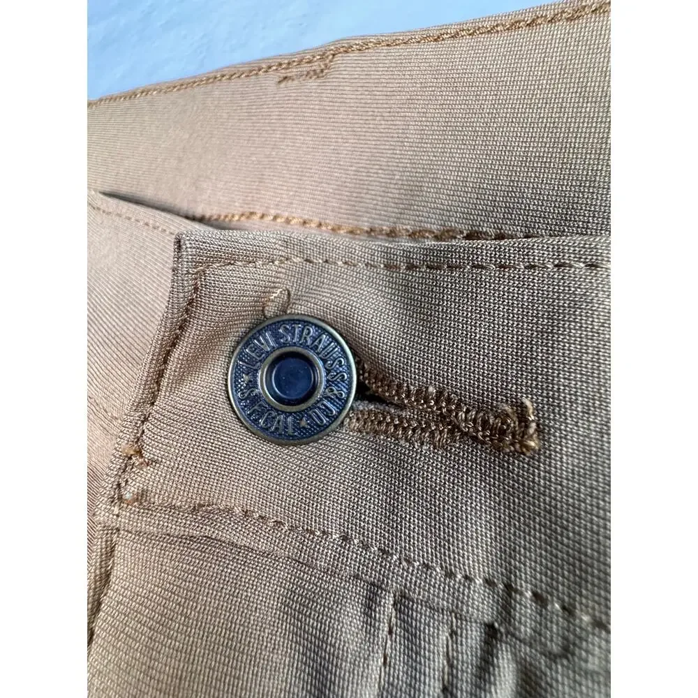 Levi’s 511 Slim Fit Engineered For Movement Pants Men’s W38 L30 Brown Chino